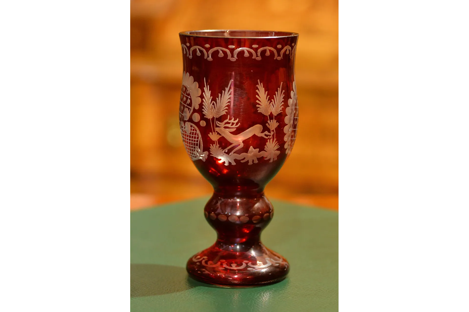 KIELICH PUCHAR BIEDERMEIER CZERWONY /2/ XXw