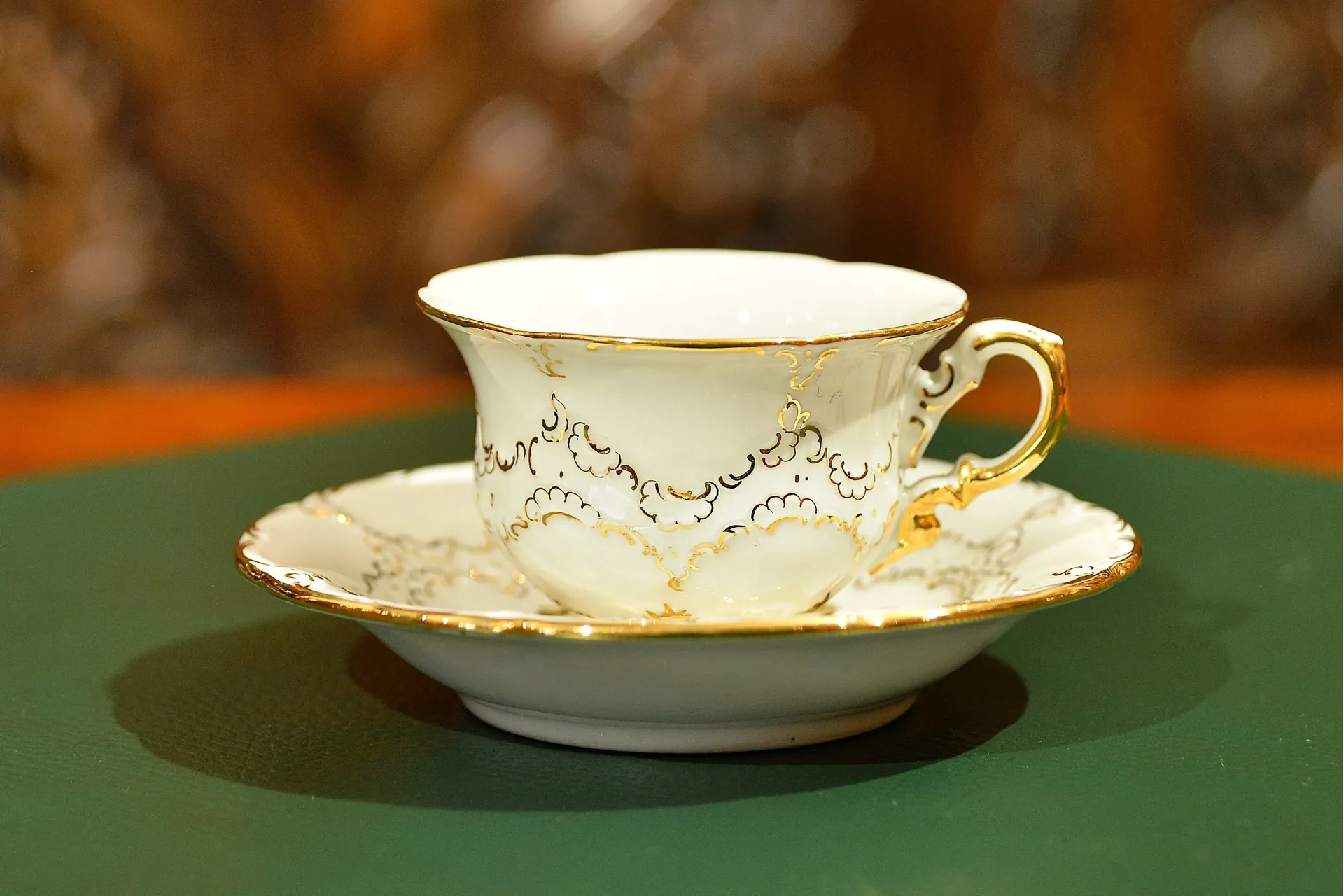 FILIŻANKA DO MOKKI MIŚNIA B-FORM ok. 1930r /3/