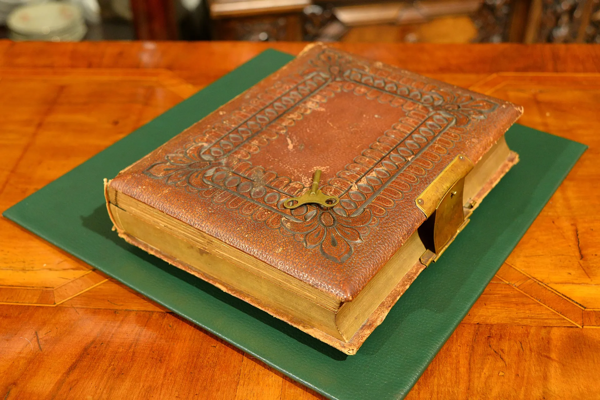 ALBUM NA ZDJECIA Z POZYTYWKĄ ok. 1920r