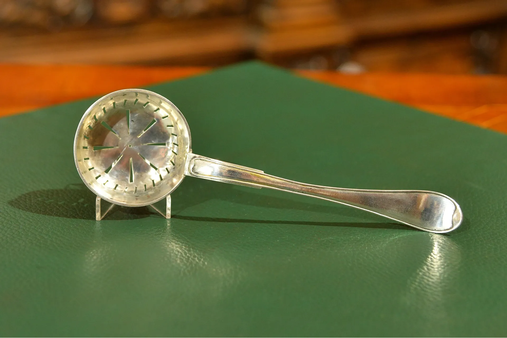 SITKO DO HERBATY ZI&Oacute;Ł SREBRO 32g 1808r