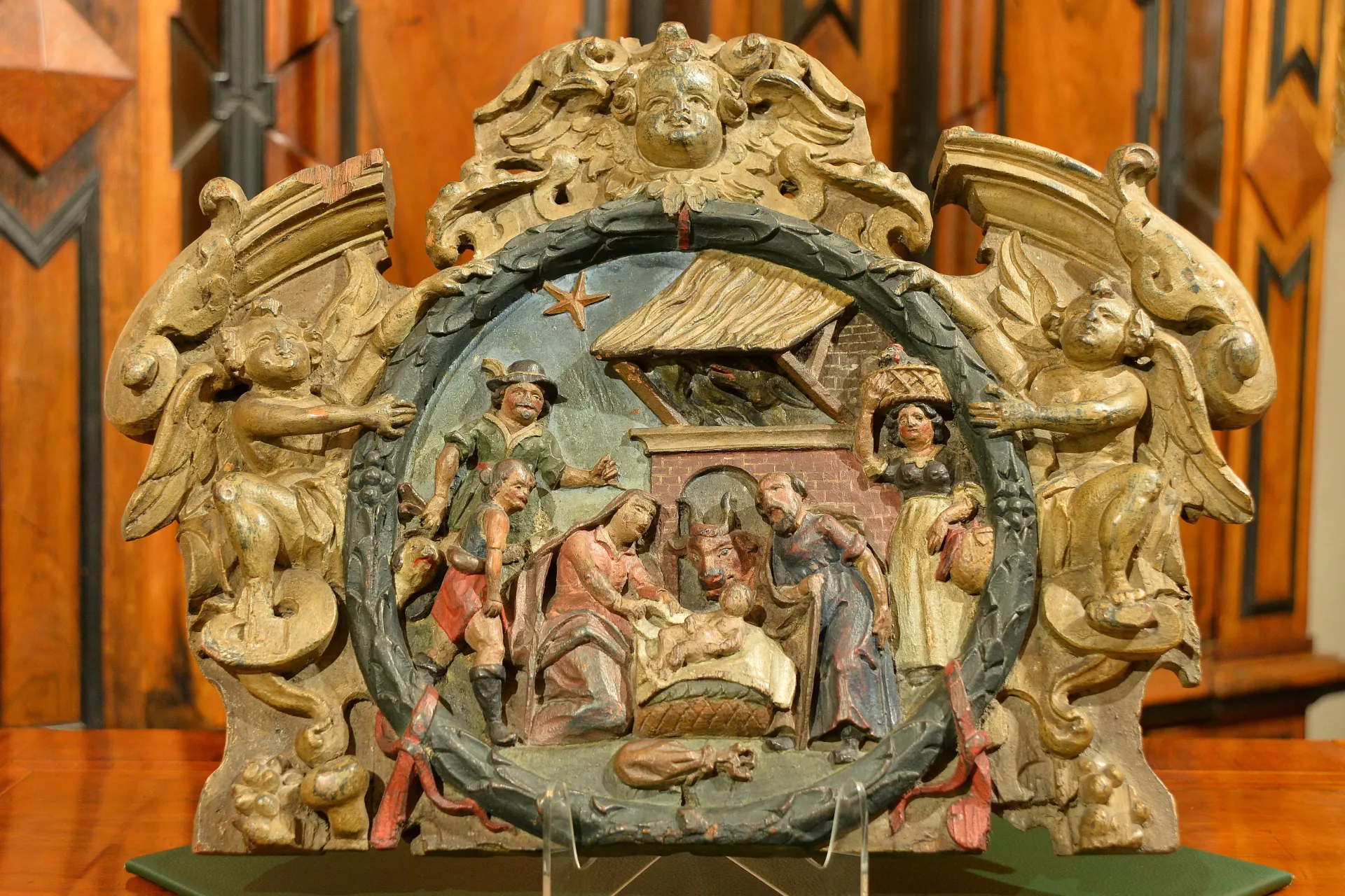 PŁASKORZEŹBA BAROKOWA - BOŻE NARODZENIE - DREWNO ŚLĄSK  ok. 1750r