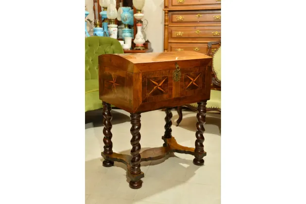 CIEKAWA SKRZYNIA BAROKOWA ok. 1730r