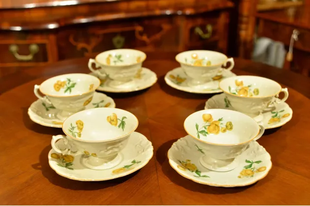 ZESTAW FILIŻANEK Z PODSTAWKAMI KPM WALDENBURG WAŁBRZYCH 6szt. ok. 1940r