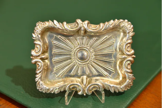 MALEŃKA PATERKA BIBELOT SREBRO 1849r