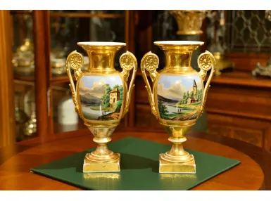 PARA WAZ PORCELANOWYCH Z POCZĄTKU XIXw