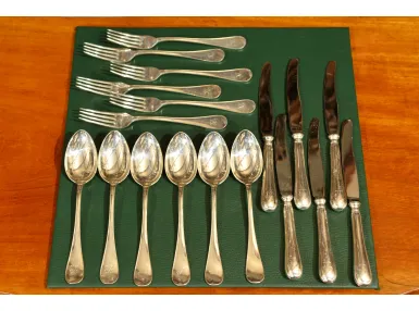 KOMPLET SREBRZONYCH SZTUĆC&Oacute;W OBIADOWYCH DLA 6 os.