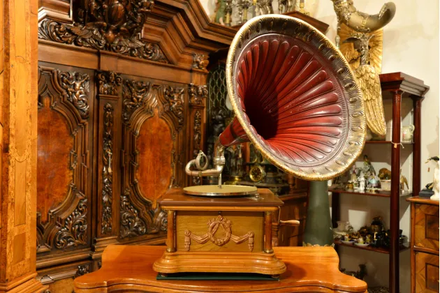 GRAMOFON PATEFON Z TUBĄ ok. 1910r SPRAWNY