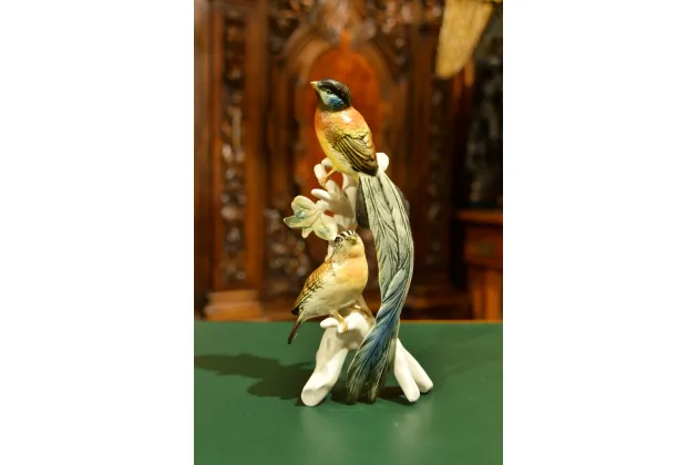 FIGURKA PORCELANOWA - RAJSKIE PTAKI - KARL ENS ok. 1945r