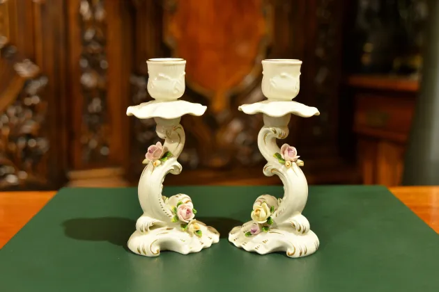 PARA ŚWIECZNIK&Oacute;W PORCELANOWYCH RUDOLF KAMMER VOLKSTEDT