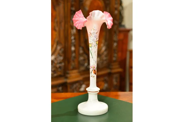 WYSOKI WAZON SZKLANY Z FALBANĄ ok. 1900r