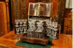 INKRUSTOWANY BAREK PODR&Oacute;ŻNY KARAFKI KIELISZKI ok. 1860r