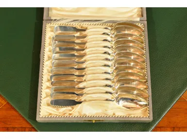 ŁYŻECZKI 12szt HERBATA DESER WAGNER BERLIN SREBRO 750 210g ok. 1860r