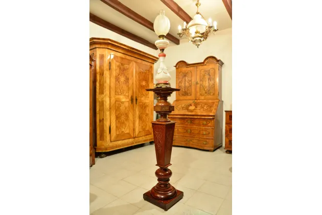 POSTUMENT KOLUMNA DREWNIANA ok. 1900r